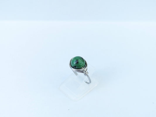 Anello in Acciaio con Zoisite (su misura)